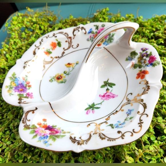 VICTORIA 50s Rare #222 Pink Roses Czech Multi Floral Relish Candy w Handle Dish - Picture 2 of 12